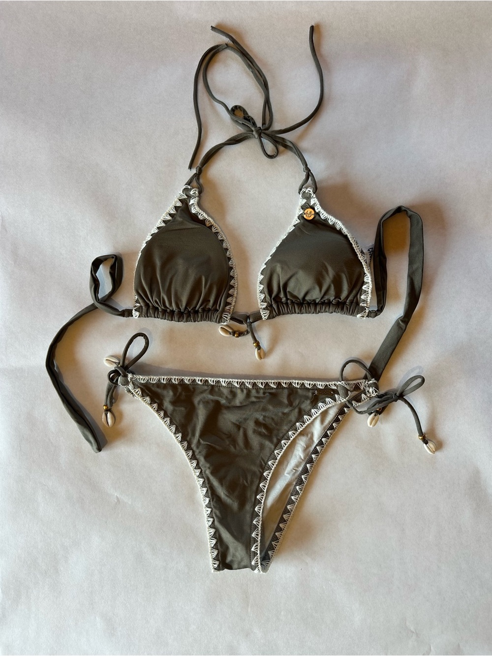 Banana Moon Olive Triangle Bikini with Cream Scallop Trim and Sea Shells Sz 4-6